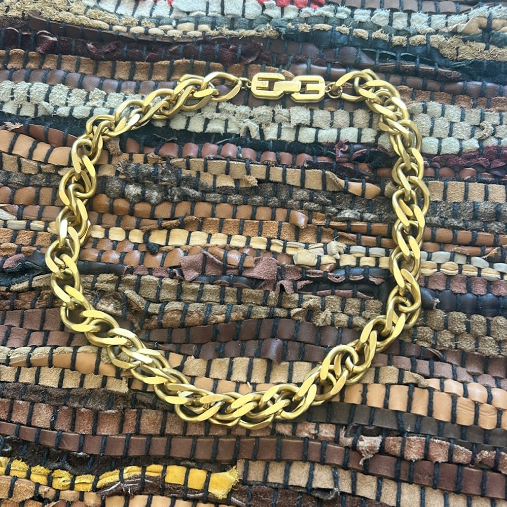 Givenchy Vintage Chain Necklace Gold Link Chunky Runway 19 In